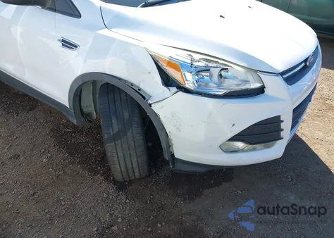 2015 Ford Escape Se z USA, uszkodzony, nr VIN 1FMCU9GX6FUC13427